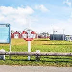 5 Person In Hojslev-by Traum *